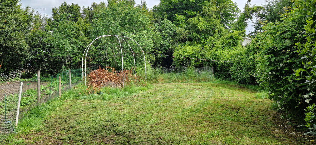 belle maison pierre carreaux de gironde cheminée parquets et jardin - photo 11
