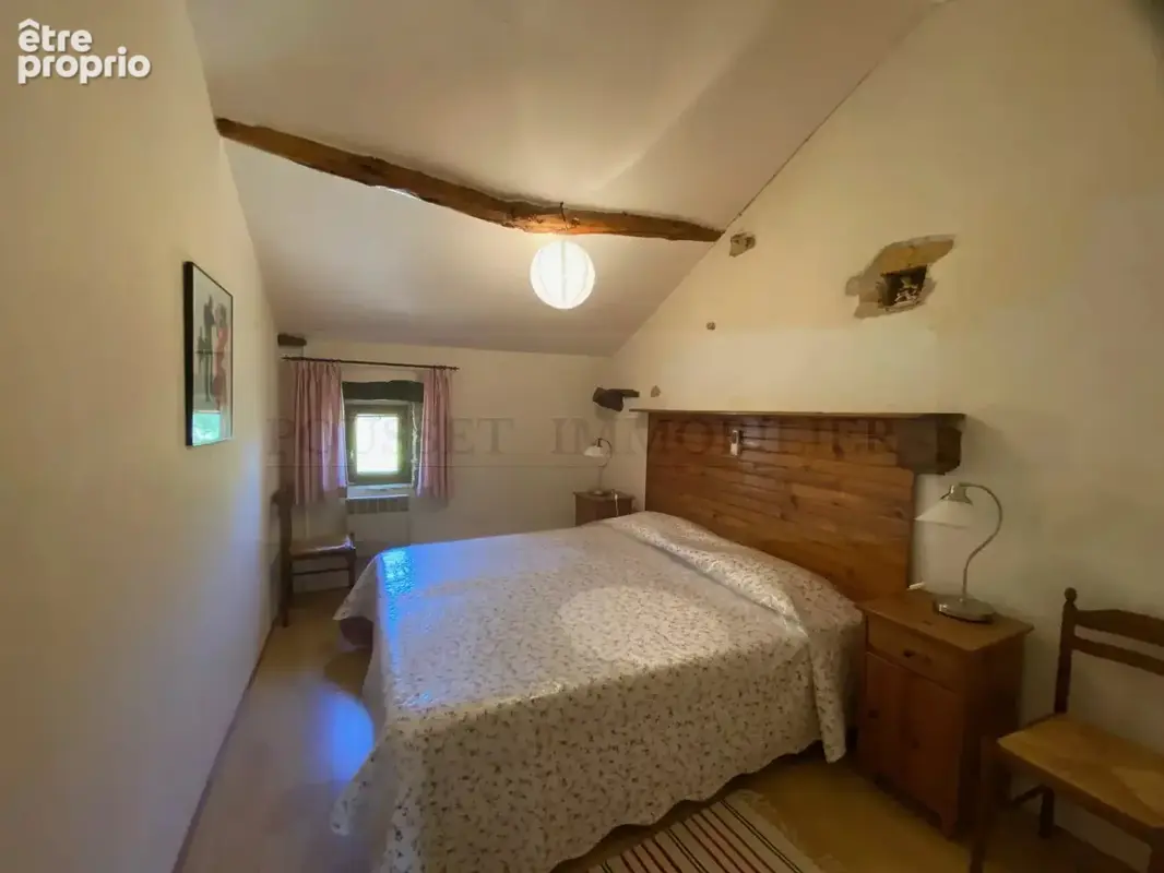 Superbe propriété en pierre avec gîte, piscine et dépendances au cœur de la vallée du Lot - photo 16