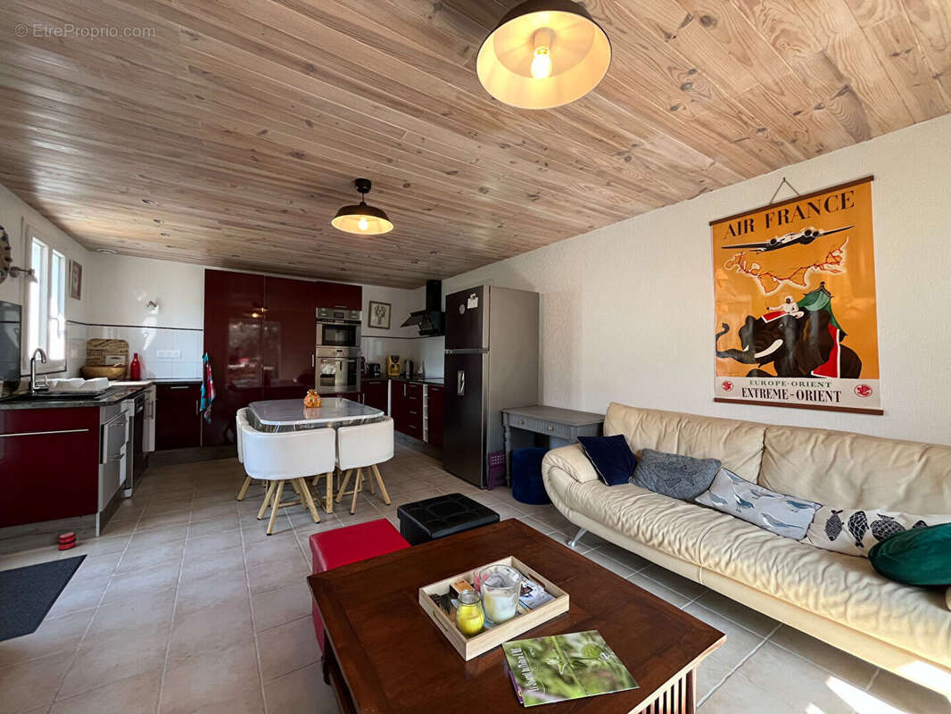 Maison à LA BREE-LES-BAINS