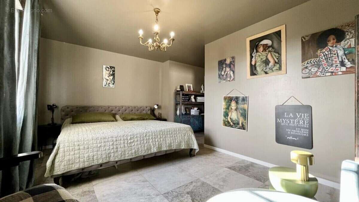 Maison à ROCHEFORT-DU-GARD