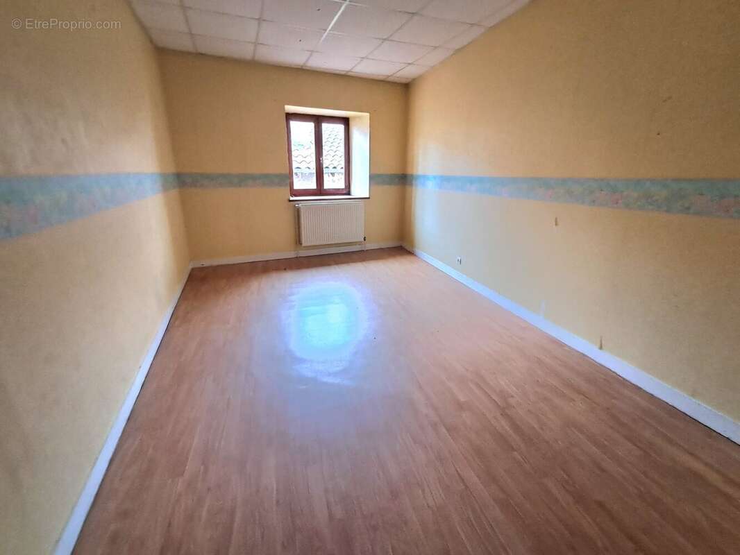 Maison à USSON-EN-FOREZ