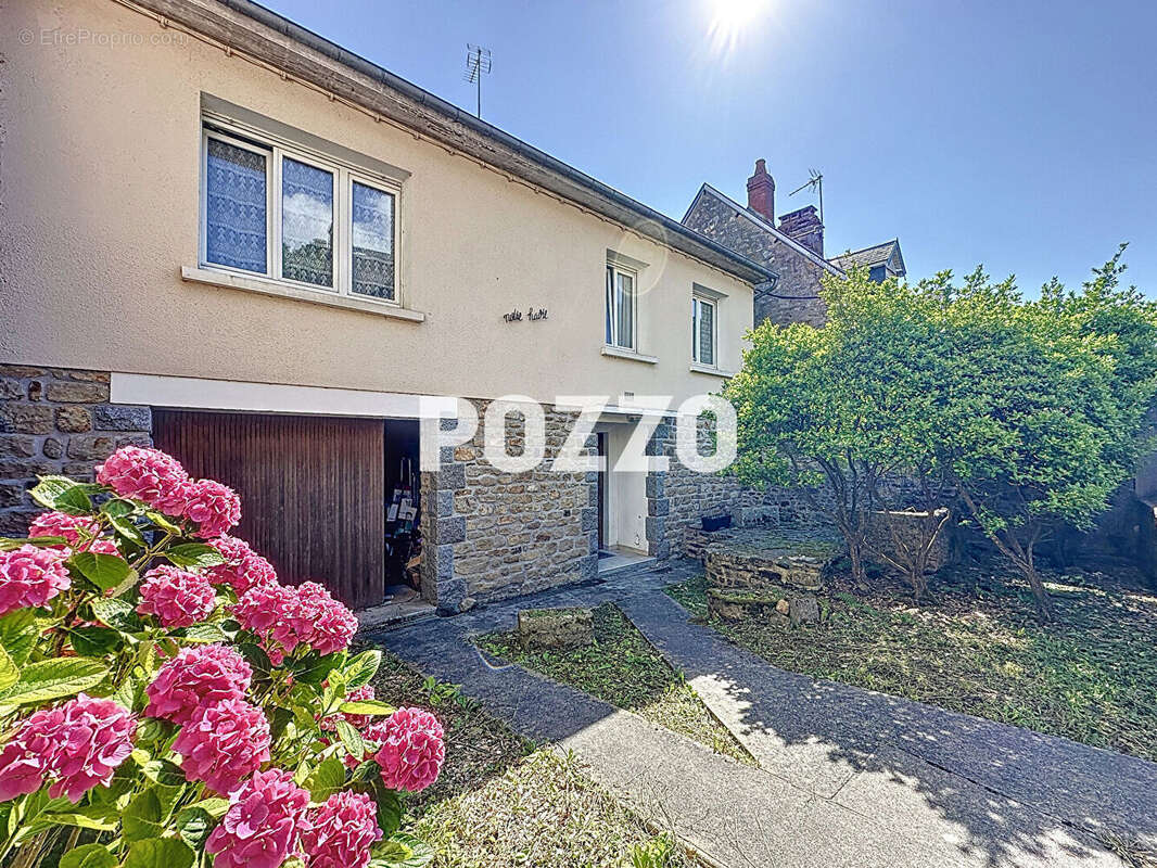 Maison à SAINT-JEAN-LE-THOMAS