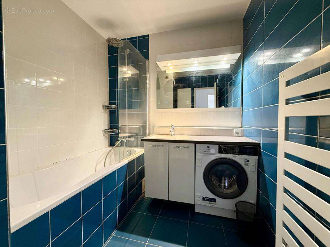 Appartement à ISSY-LES-MOULINEAUX