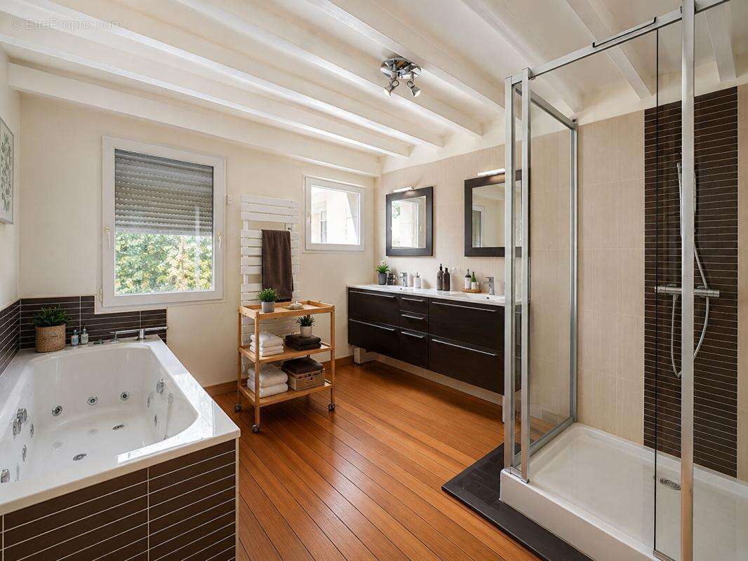 A vendre, superbe maison type provençale à Champcevinel 24750 - photo 13