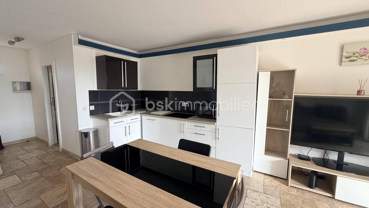 Appartement à SIX-FOURS-LES-PLAGES