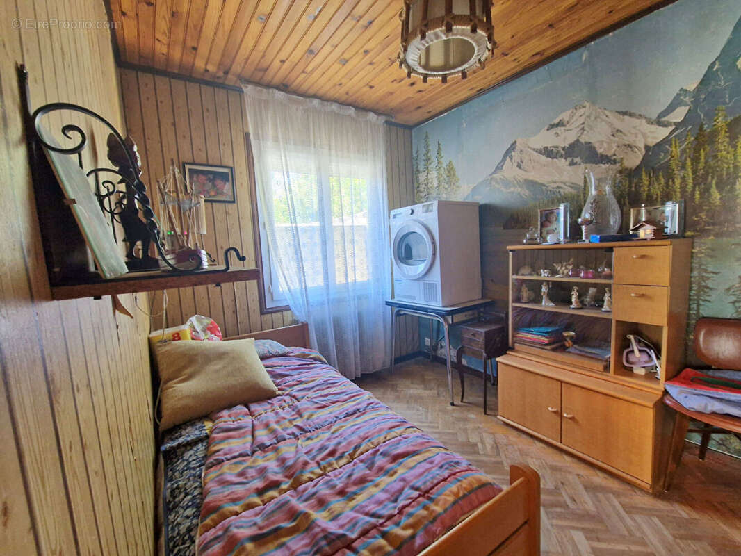 Maison à MONTIGNY-LES-CORMEILLES