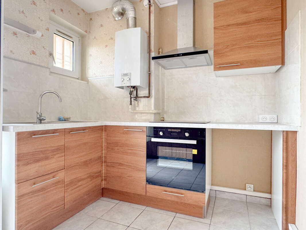 Appartement F3 - 2 balcons - photo 4