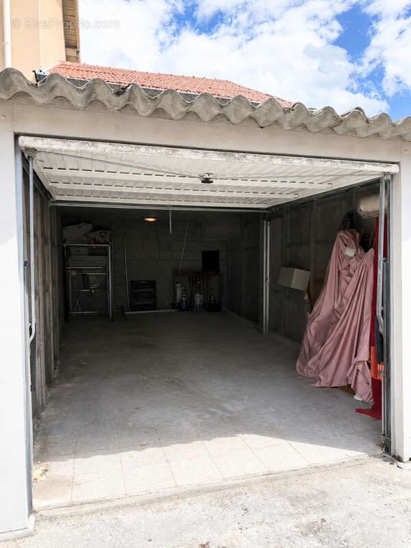 Appartement à VEAUCHE