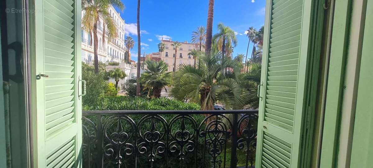Appartement à MENTON