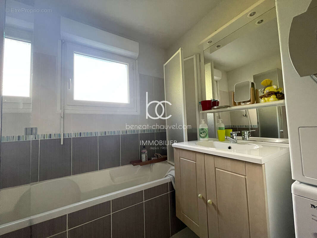 Appartement à TREFFLEAN
