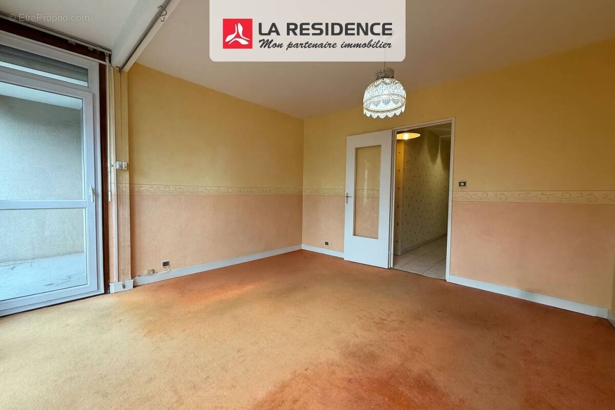 Appartement à VELIZY-VILLACOUBLAY