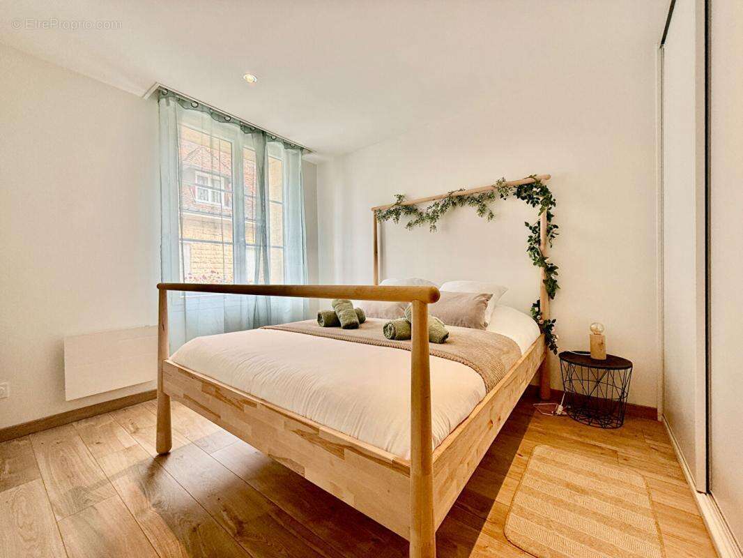 Appartement à FALAISE