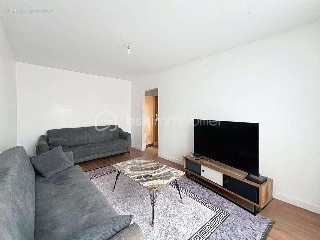 Appartement à LIMEIL-BREVANNES