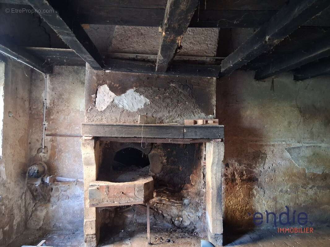 Maison à COUST