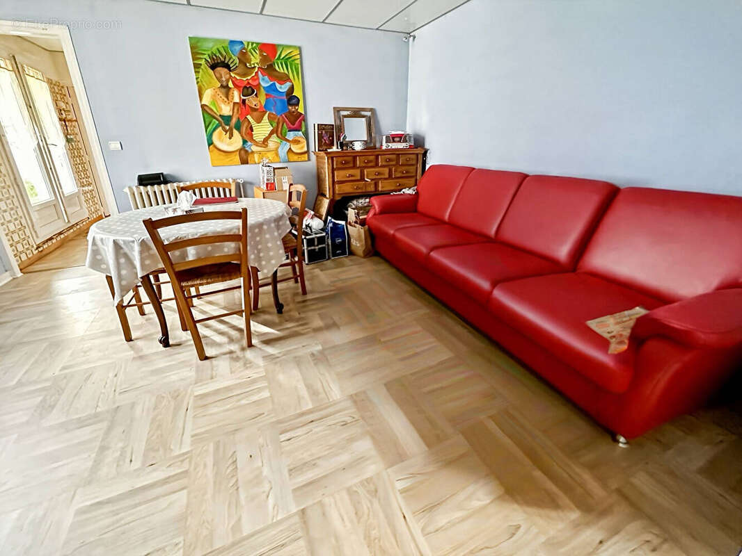 Maison à CAUDEBEC-LES-ELBEUF