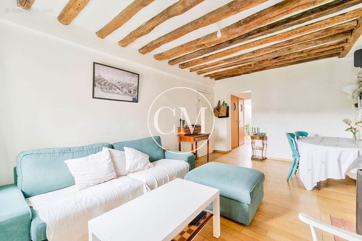 Appartement à VERSAILLES