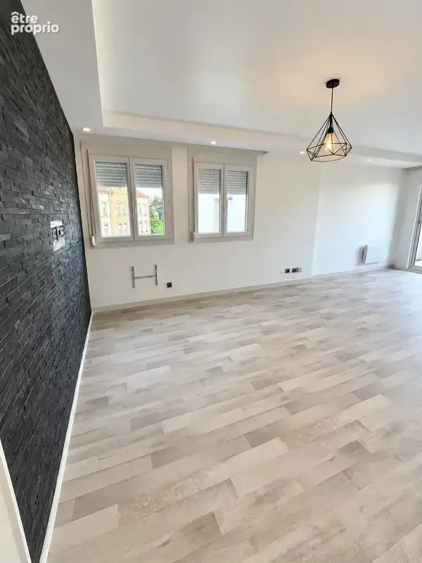 Appartement T4 de 74 m² avec 3 chambres et balcon – Romans-sur-Isère (26100) - photo 8