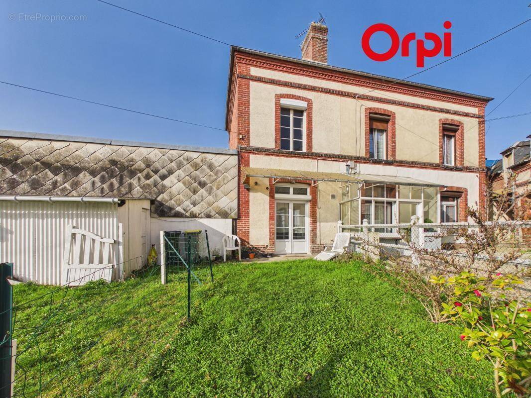 Maison à BERNAY