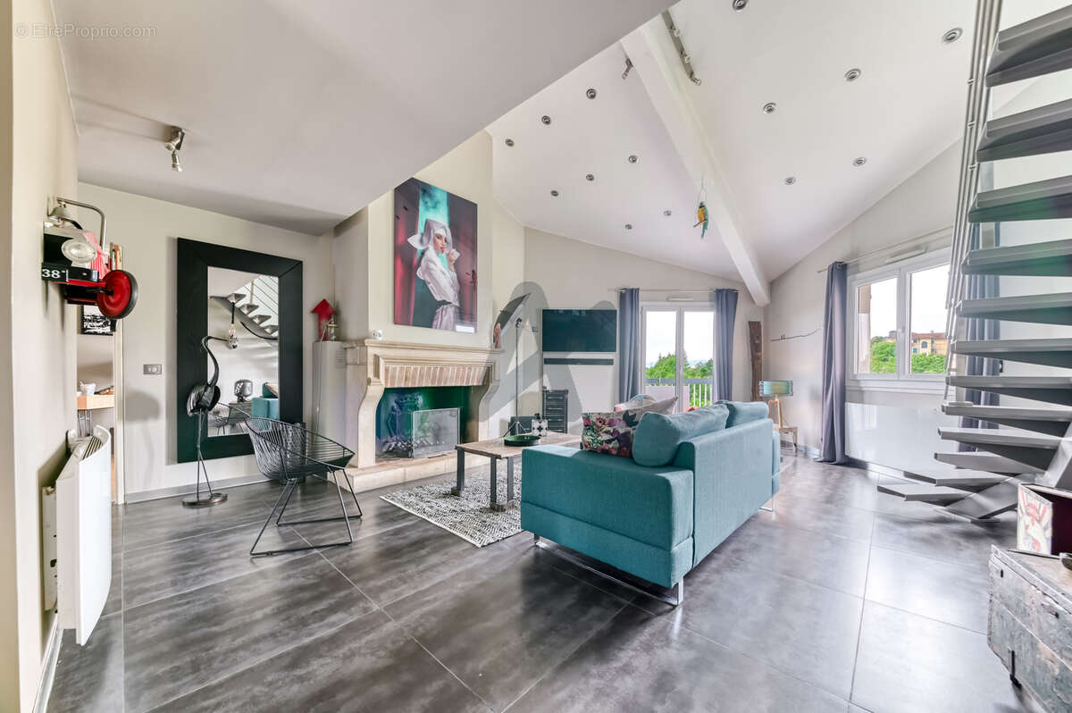 Appartement à SAINT-DIDIER-AU-MONT-D'OR