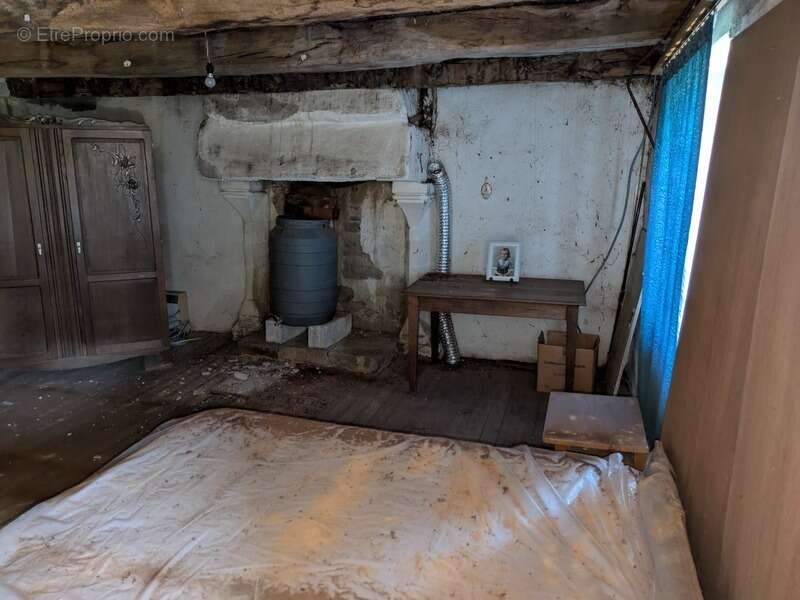 Locmalo en campagne jolie maison en pierre sous ardoise a renover de 3 pieces 90m² environ parcelle de 2569m² environ - photo 8