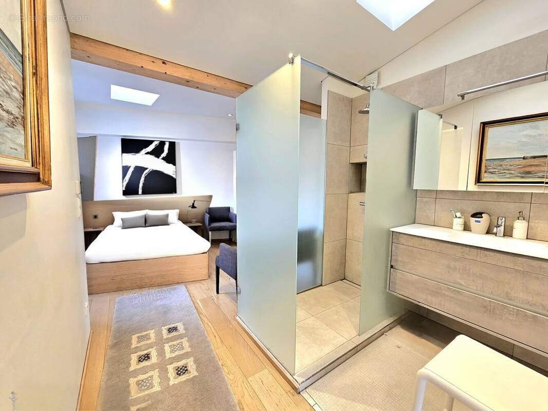 Appartement à ARVIEU