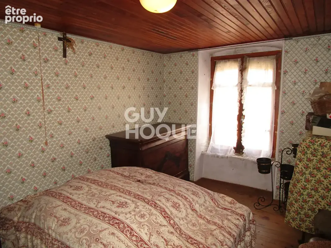 Maison avec dépendances et jardin - photo 6