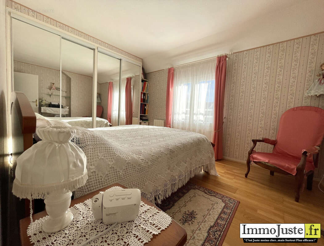 Maison à MONTIGNY-LE-BRETONNEUX