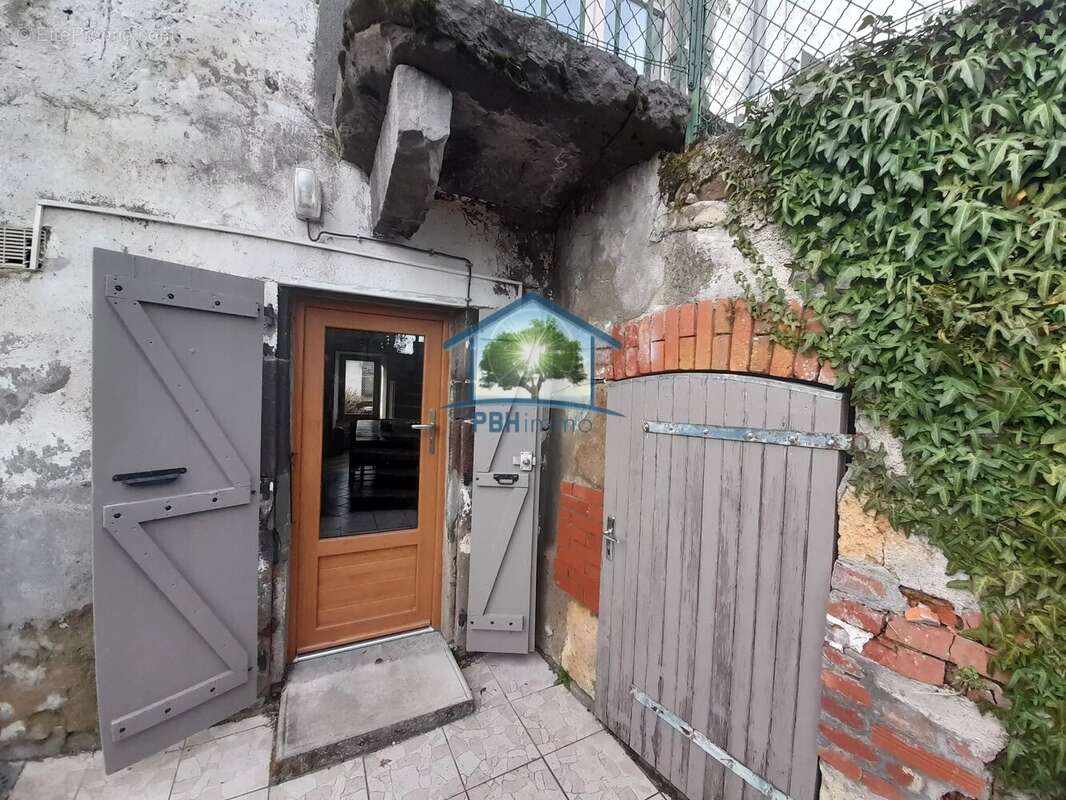 Maison à LA BOURBOULE