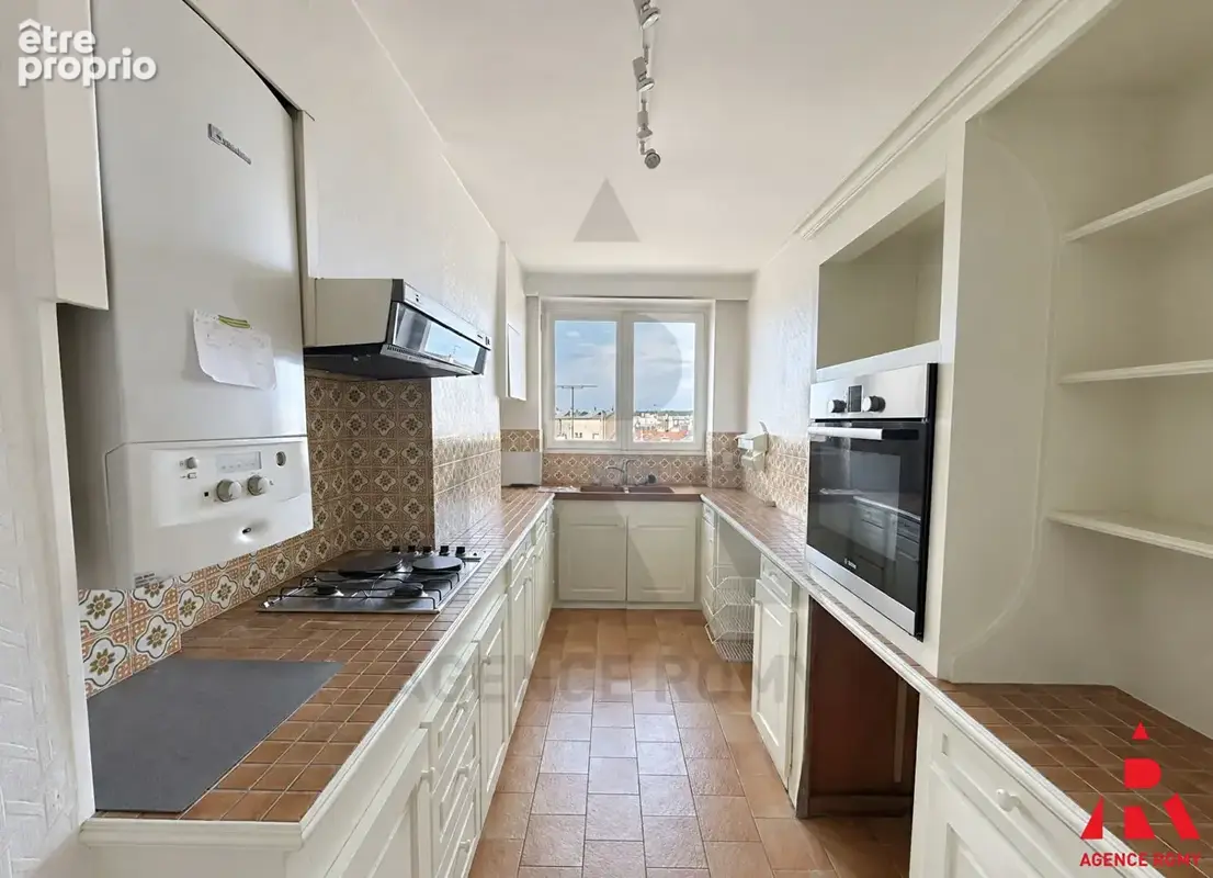 75m2 + chambre de service - COEUR NOTRE DAME - photo 3