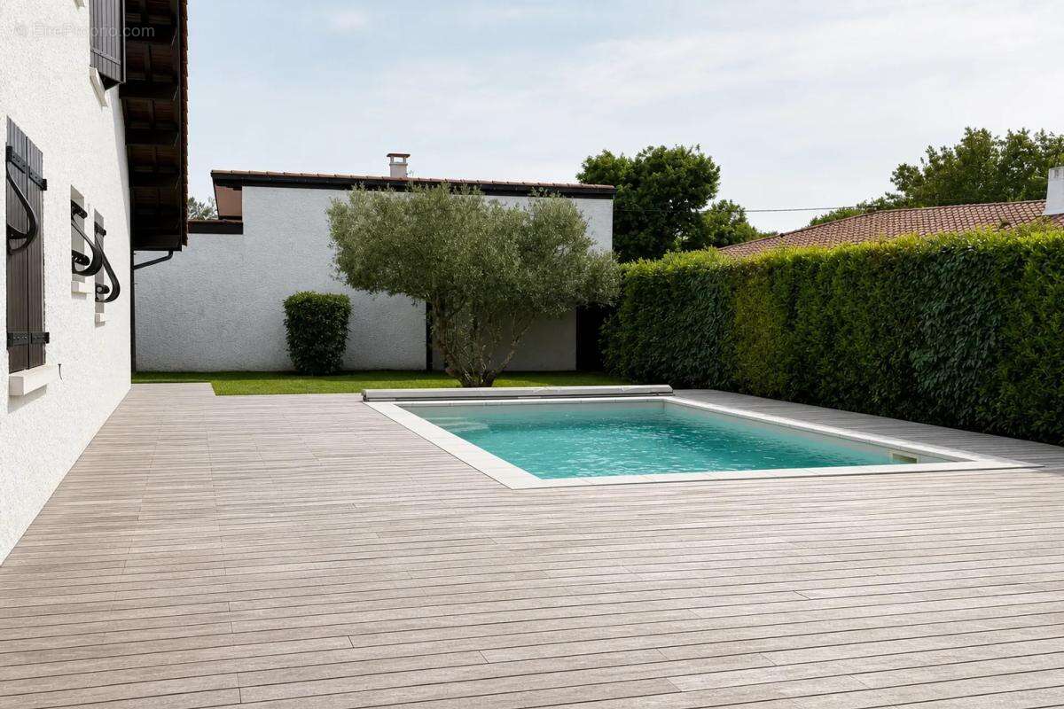 Maison à SANGUINET