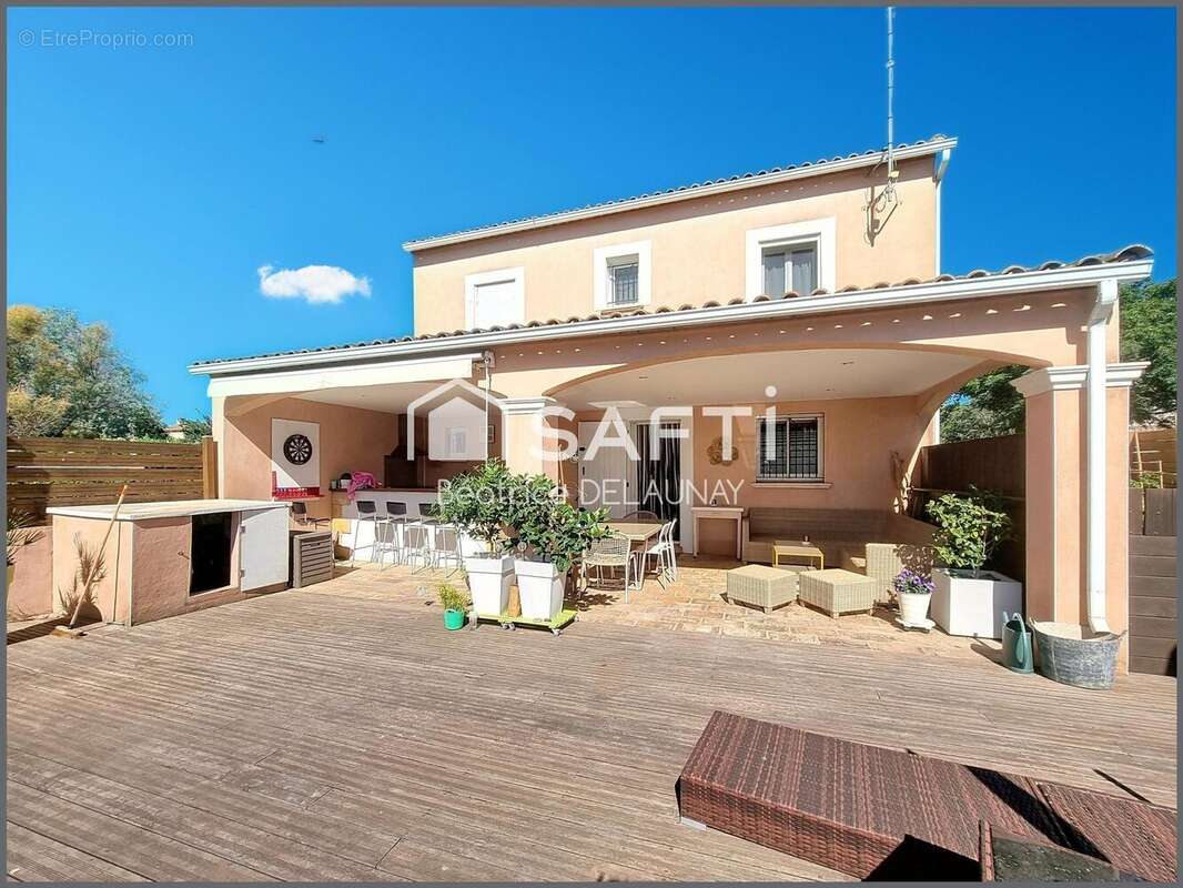 Photo 2 - Maison à AIGUES-MORTES