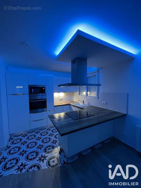 Photo 2 - Appartement à AUBERVILLIERS