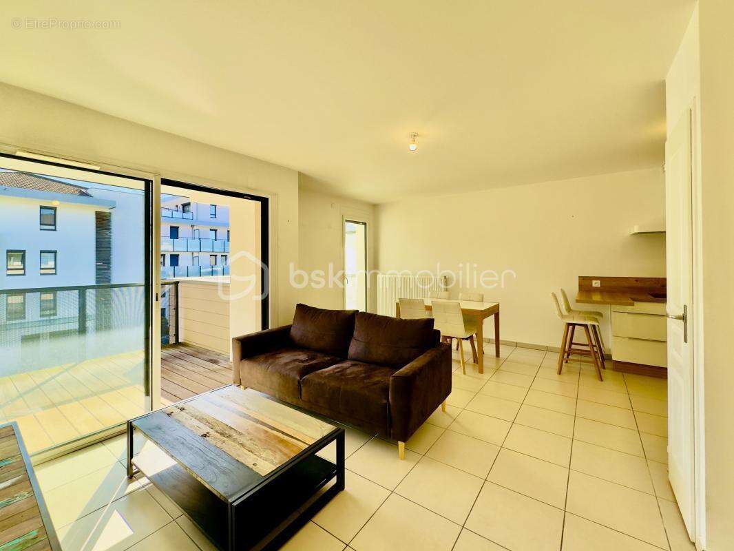 Appartement à SAINT-PIERRE-EN-FAUCIGNY