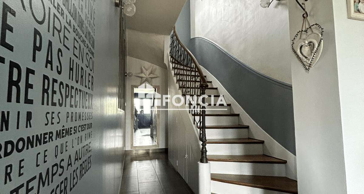 Maison à CHATEAUNEUF-EN-THYMERAIS