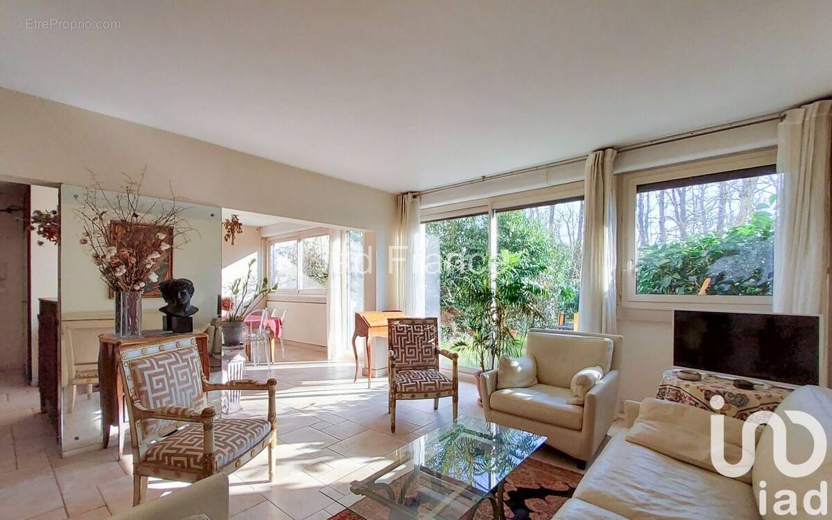 Photo 1 - Appartement à VAUCRESSON