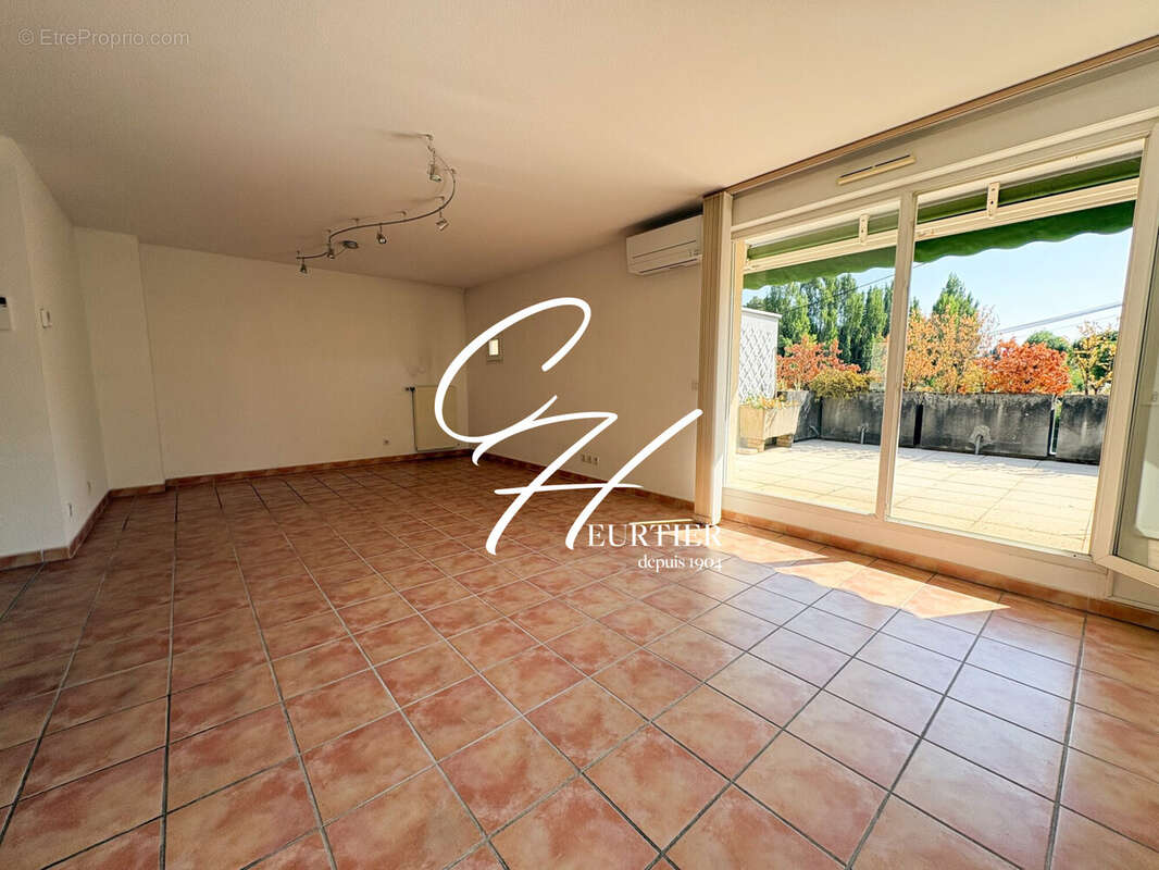 Appartement 99 m² à Voiron  - photo 2