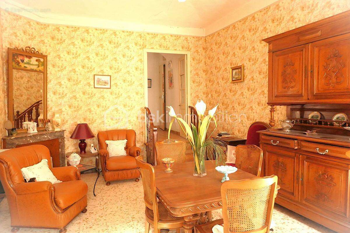 Appartement à SAINT-AMBROIX