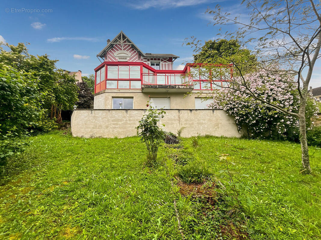 Maison à HARDRICOURT