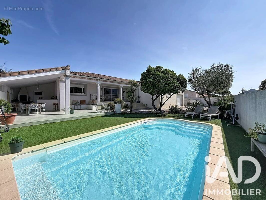 Photo 1 - Maison à HEREPIAN