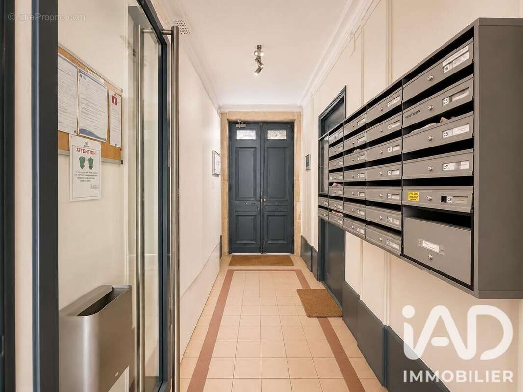 Photo 5 - Appartement à PARIS-14E