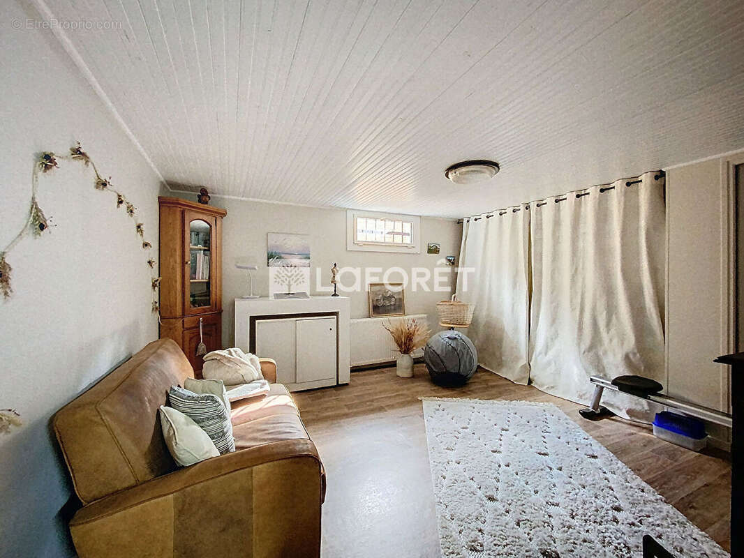 Maison à VERNEUIL-SUR-SEINE