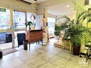 Photo 1 - Commerce à LE PONT-DE-CLAIX