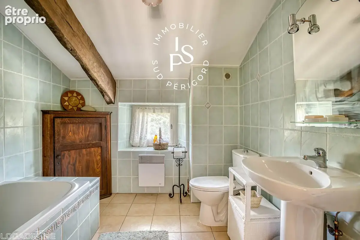Maison en pierre avec piscine et dépendances - Lacapelle Biron - photo 11