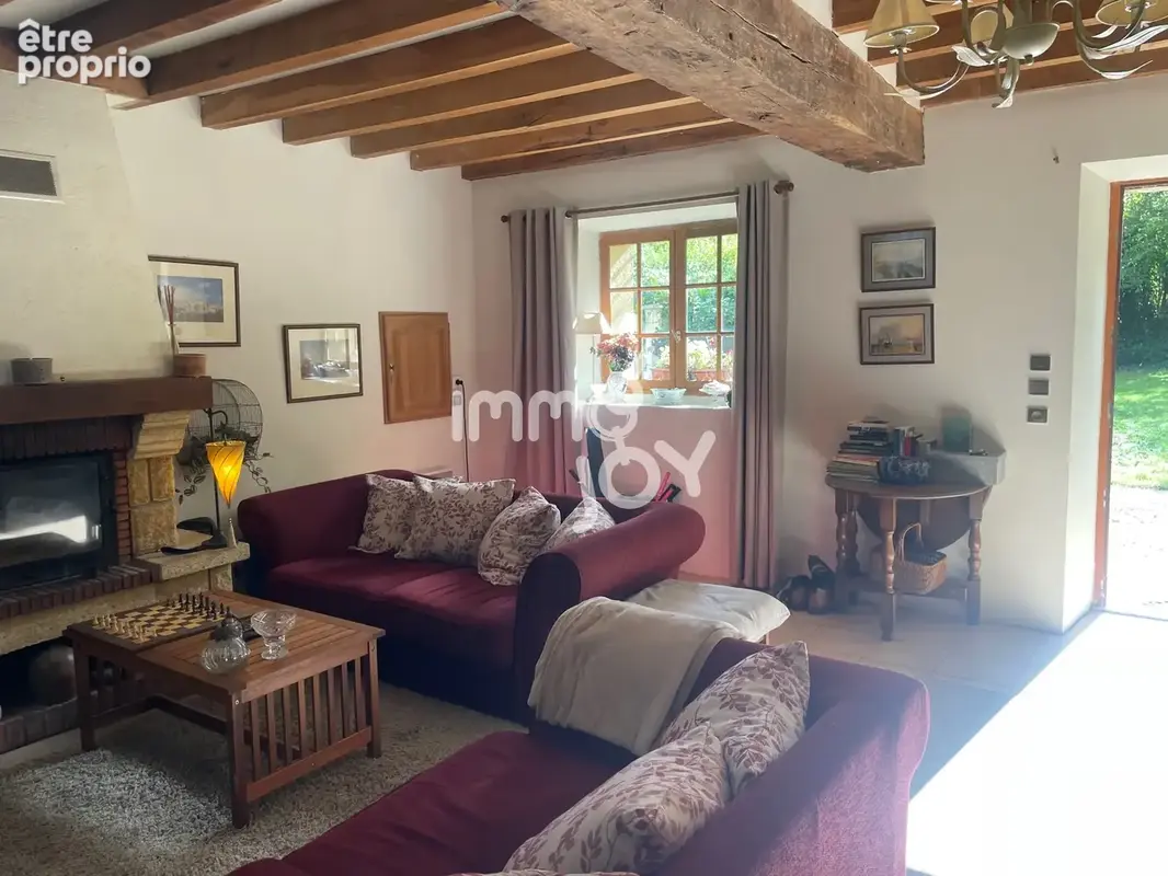 Entre Mamers et Mortagne au Perche, en village, maison de pays avec dépe,dances sur 1566 m2 de jardin arboré.. - photo 5