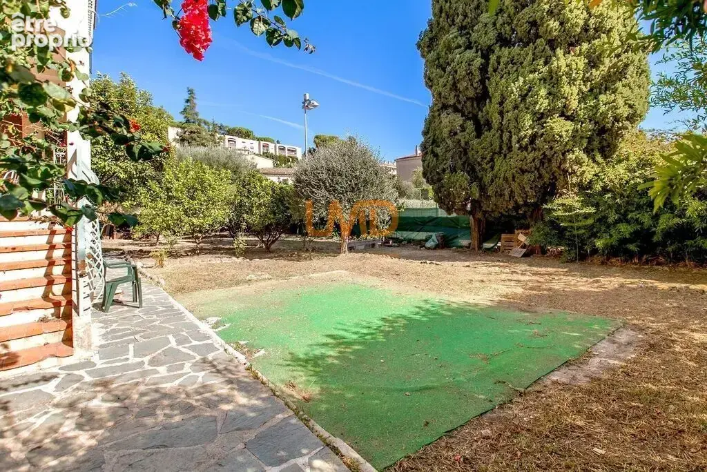 Villefranche sur Mer,  Villa Provençale de 160m2 , Terrain de 10 - photo 18