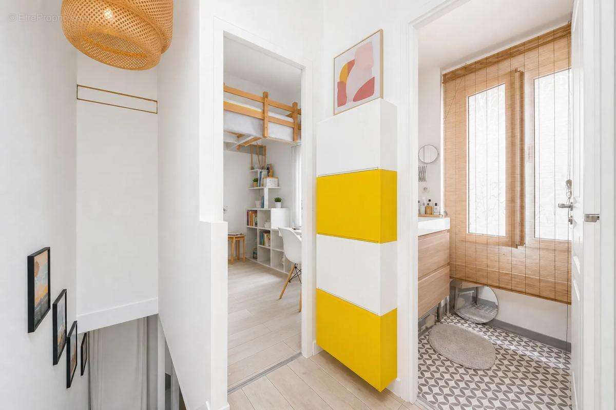 Appartement à CHARENTON-LE-PONT
