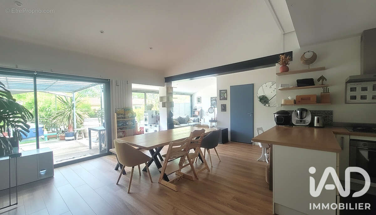 Maison 115 m² à Saint-Jean  - photo 3