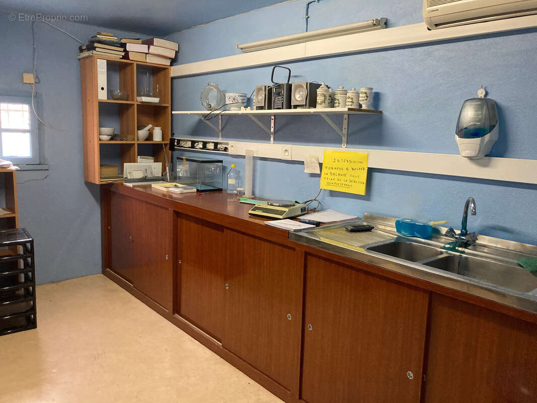 Commerce à COLOMIERS