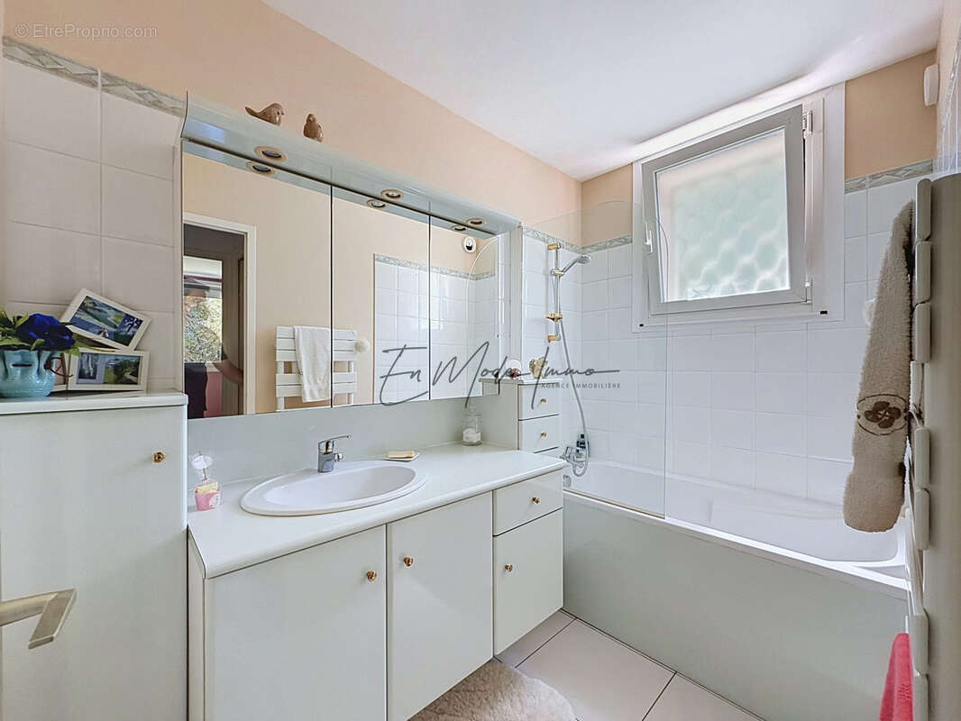 Appartement 3 Pièces de 69,14 m2 avec balcon Sud, parking et cave - photo 10
