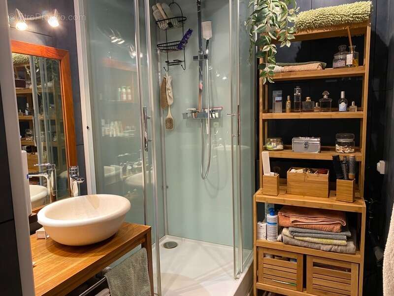 Appartement à SALON-DE-PROVENCE